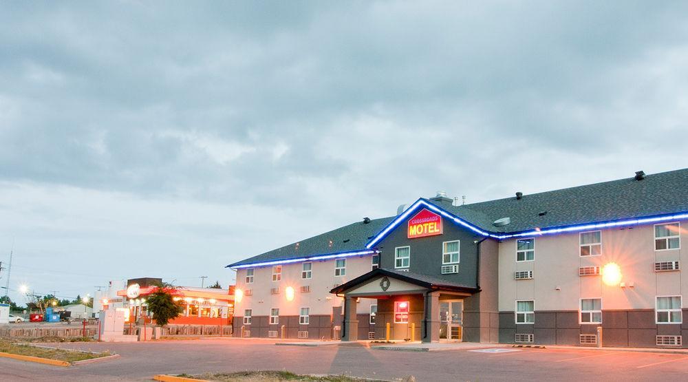 Travelodge By Wyndham Kindersley Exterior photo